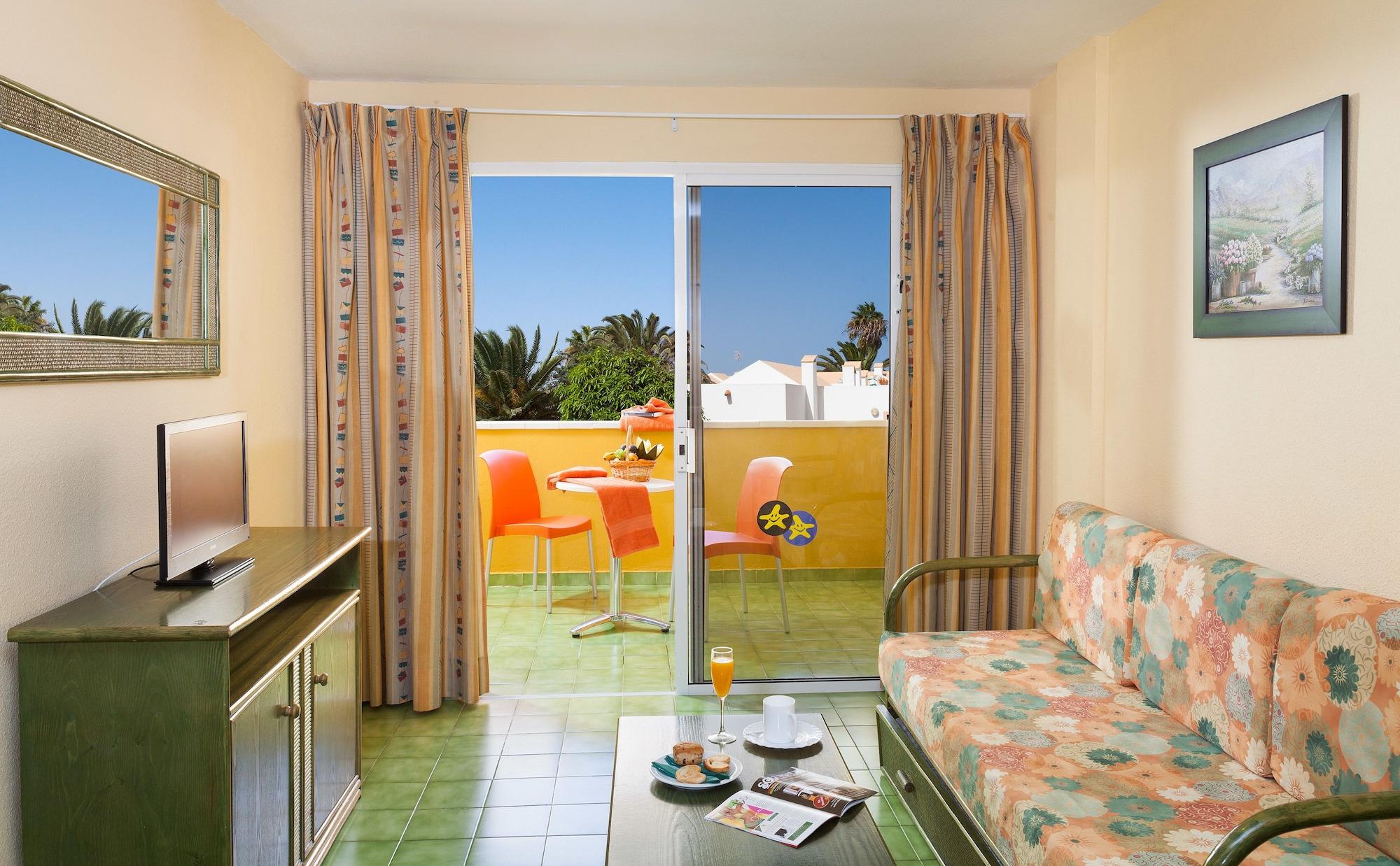 Caleta Garden Aparthotel Caleta De Fuste Bagian luar foto